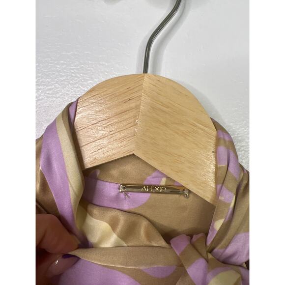 Alexis Devyn Long Sleeve Purple and Tan Floral Print Top Women's Size: XS NWOT - Picture 3 of 7